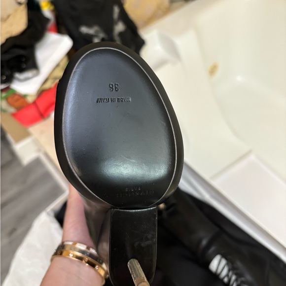 Very Rare Givenchy Nunka Thigh High Boots - Picture 10 of 15